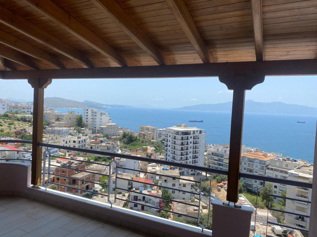 Blue Breeze Attic Apartments Sarandë Eksteriør billede