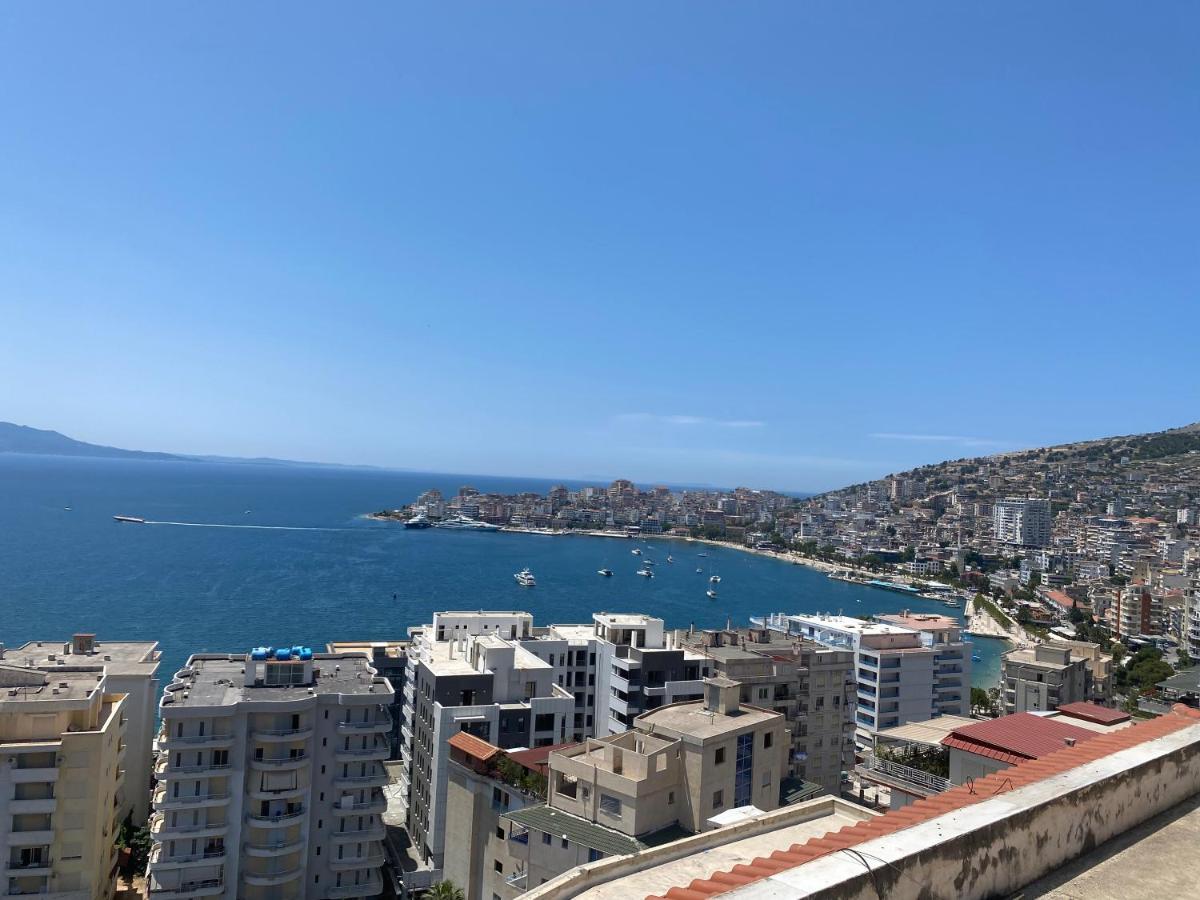 Blue Breeze Attic Apartments Sarandë Eksteriør billede